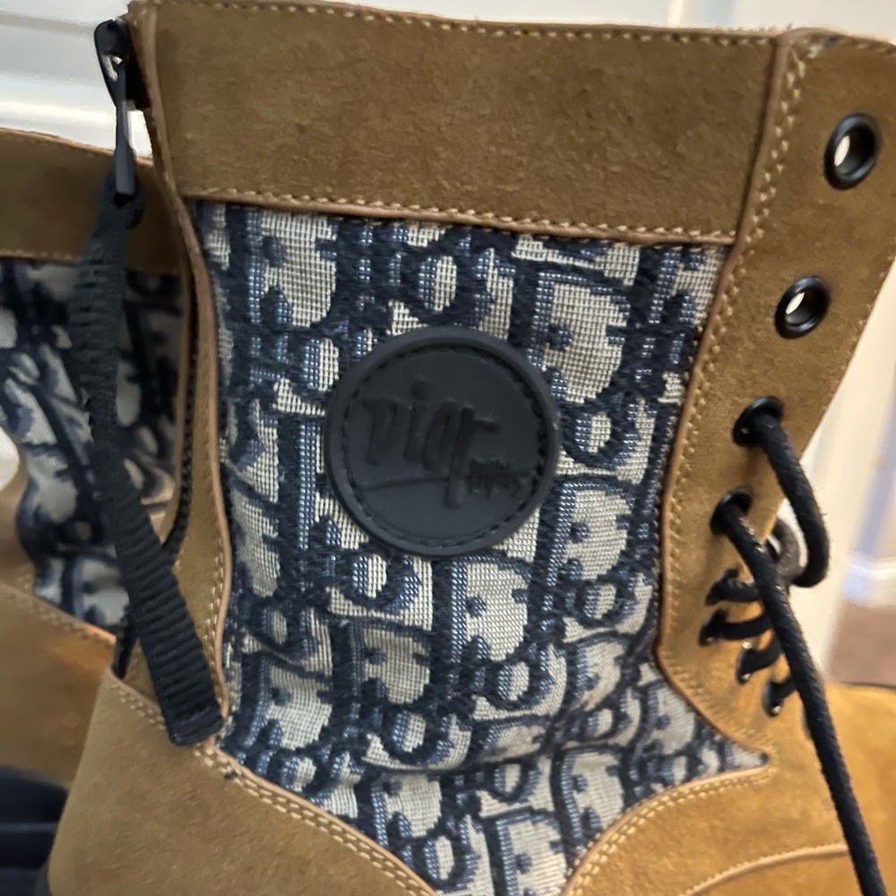Dior explorer men’s boot used like new - Picture 2 of 9